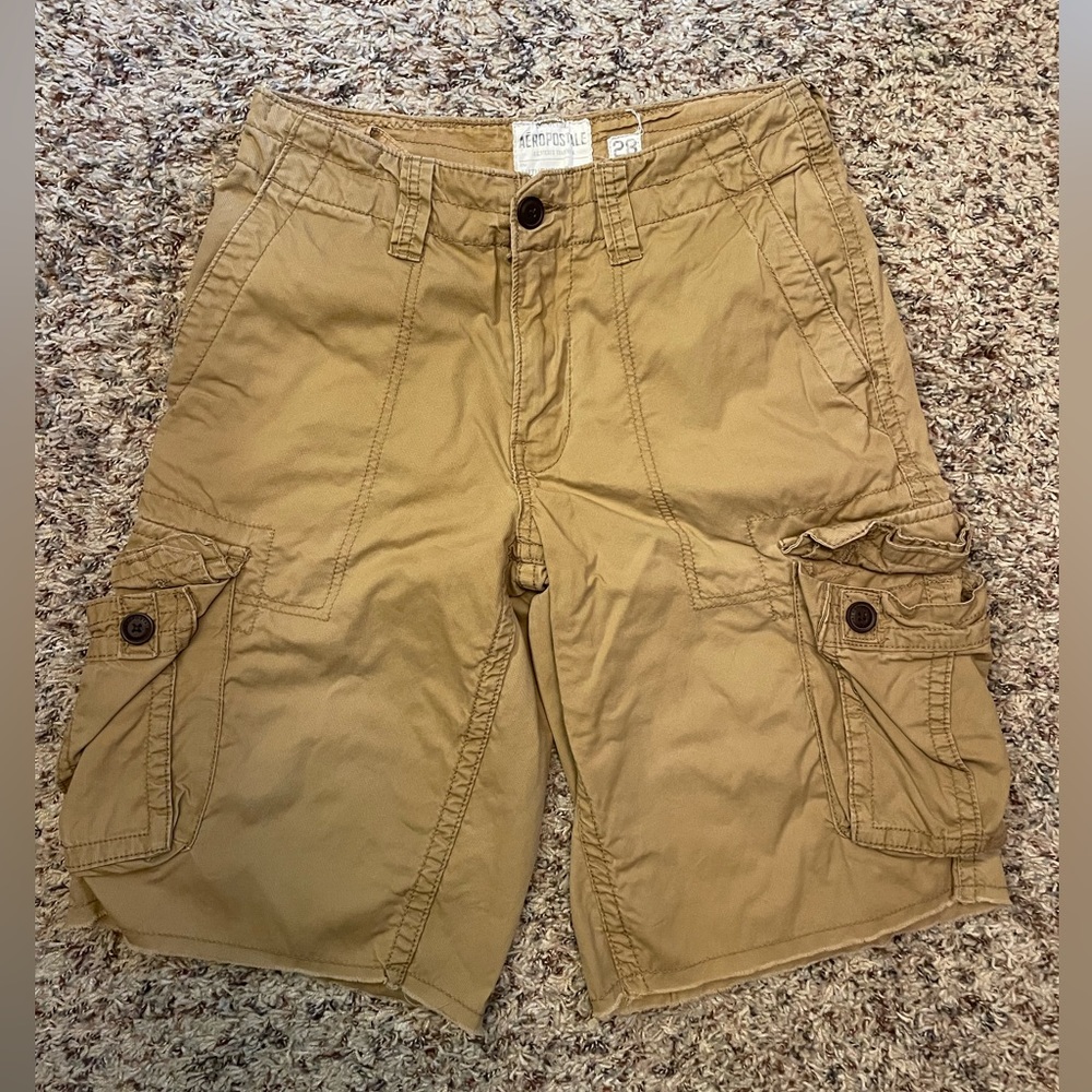 Aeropostale cargo shorts - 28 waist